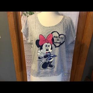 Women’s Minnie Mouse scoop neck tee XL